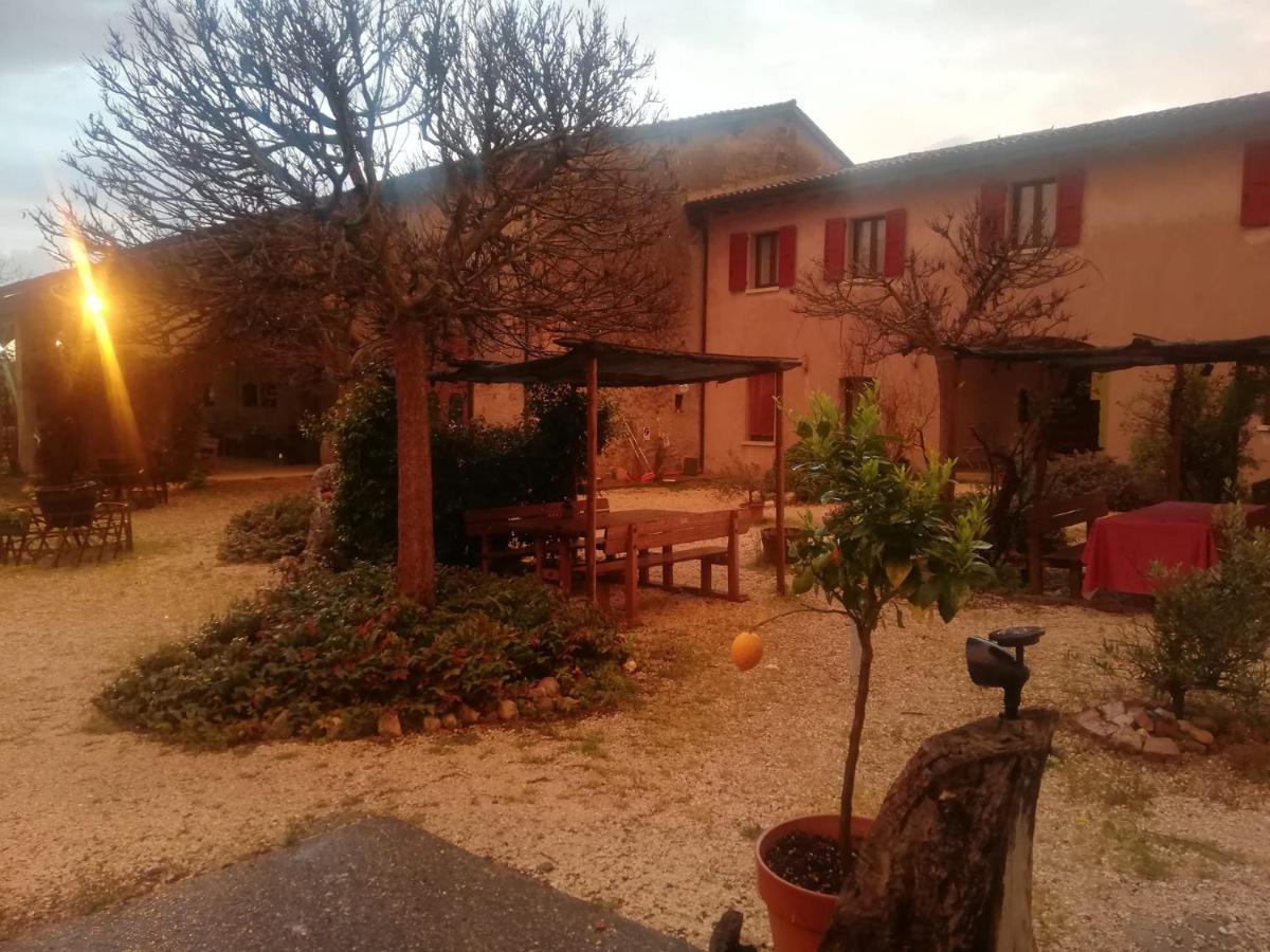 Agriturismo Con Cucina Tipica Nuova Scardua Cavriana Eksteriør bilde