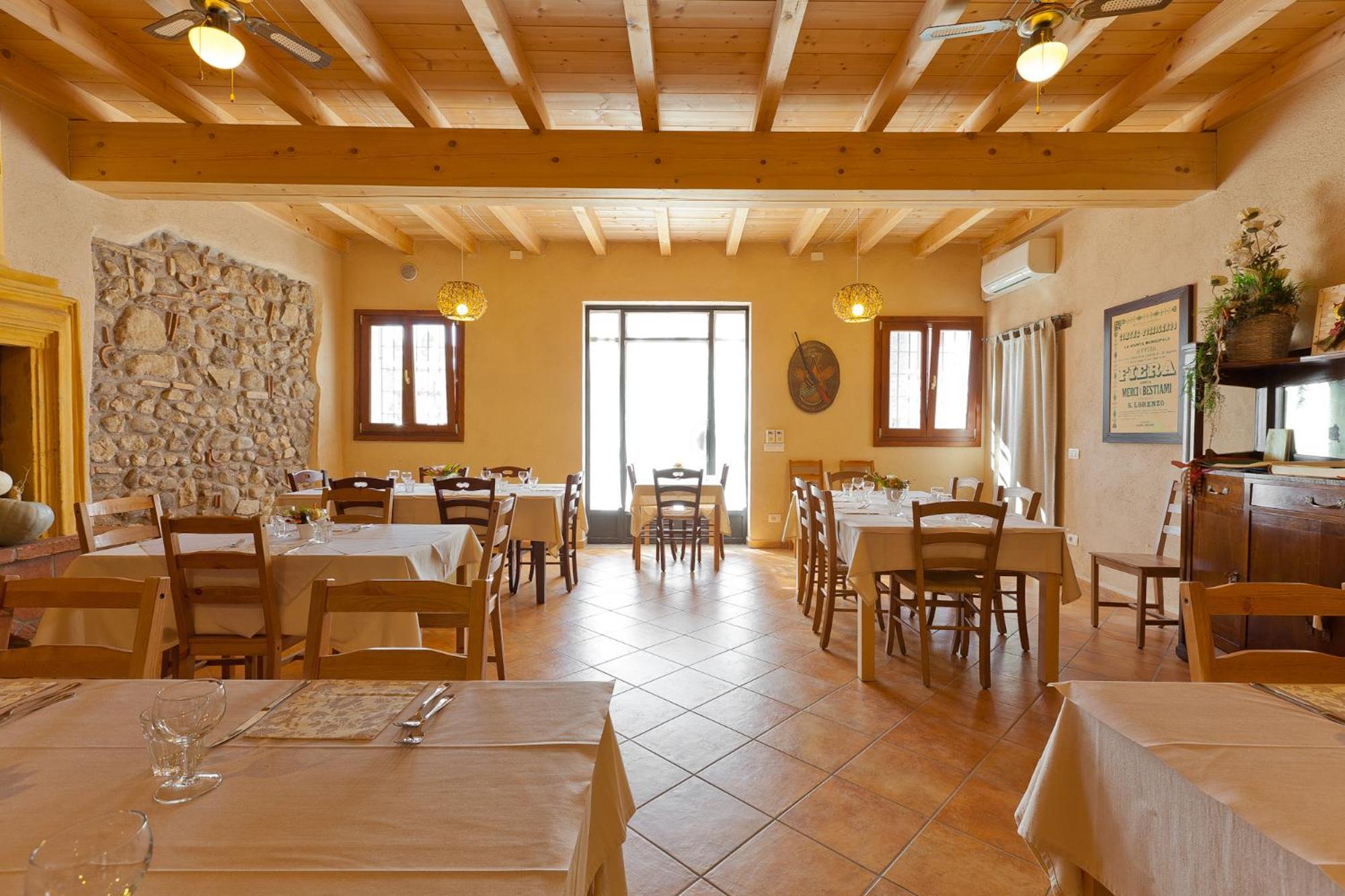 Agriturismo Con Cucina Tipica Nuova Scardua Cavriana Eksteriør bilde