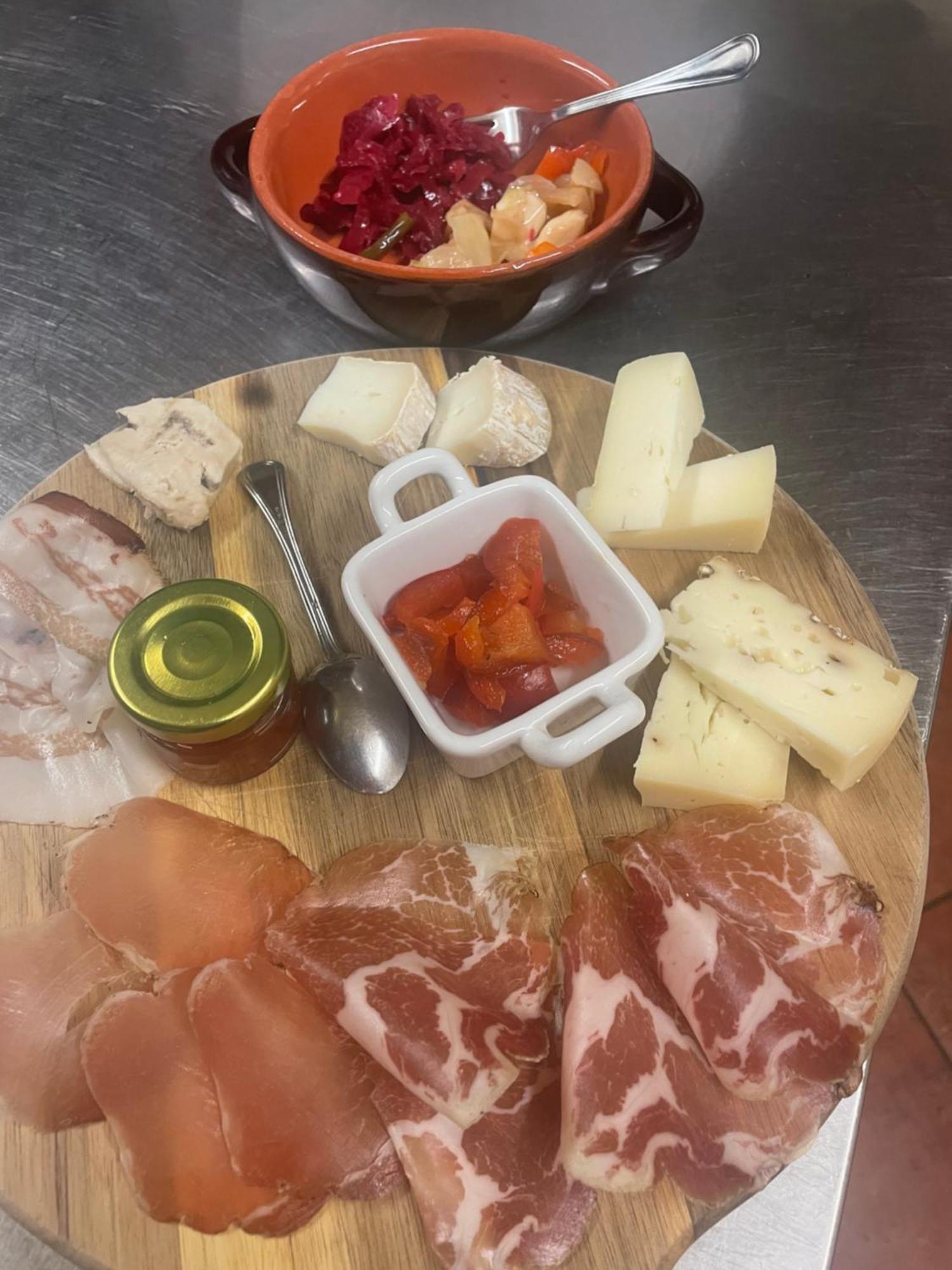 Agriturismo Con Cucina Tipica Nuova Scardua Cavriana Eksteriør bilde